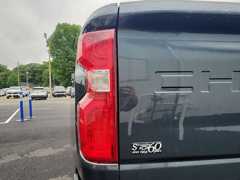 Used 2020 Chevrolet Silverado 2500 LTZ w/ LTZ Premium Package AWD/4WD image 13