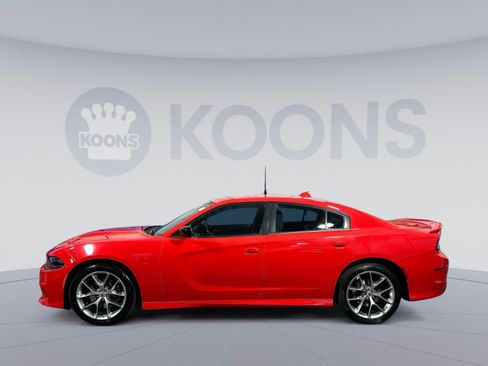 Used 2023 Dodge Charger GT image 2