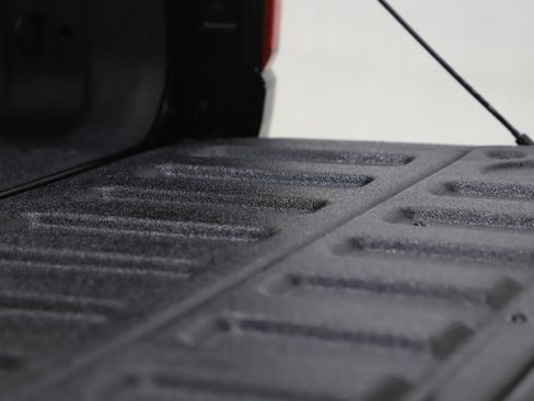 Used 2020 RAM 1500 Longhorn image 11