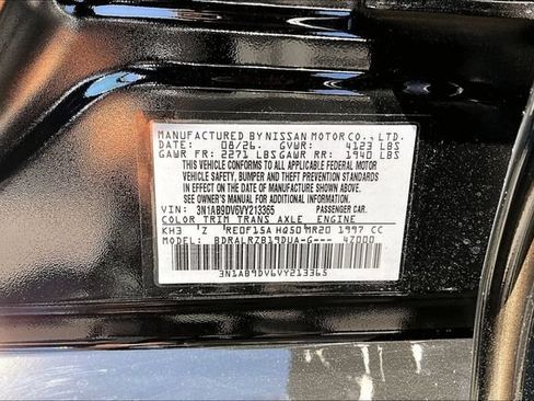 New 2027 Nissan Sentra SR w/ SR Premium Package FWD image 11