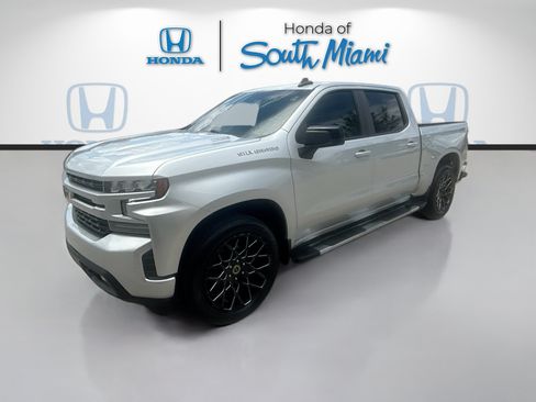 Used 2022 Chevrolet Silverado 1500 RST RWD image 3
