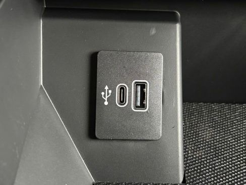 New 2026 Ford F150 Lariat w/ Equipment Group 501A Mid image 38