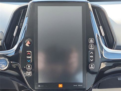 Used 2017 Toyota Prius Prime Advanced w/ Carpet Mat Package image 15