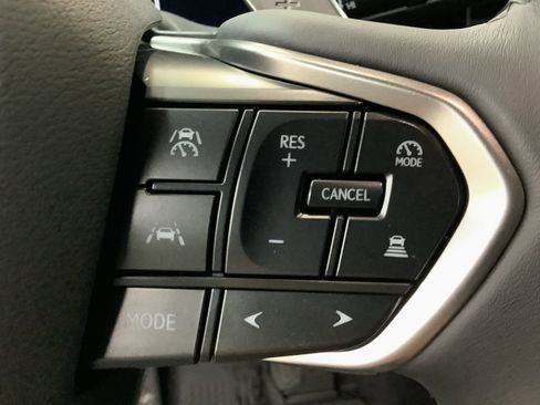 Used 2025 Lexus RX 350 Premium image 17