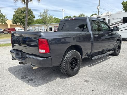 Used 2014 RAM 1500 Express RWD image 4