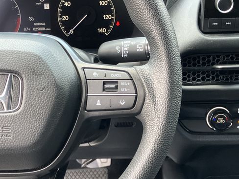 Certified 2024 Honda HR-V LX image 22