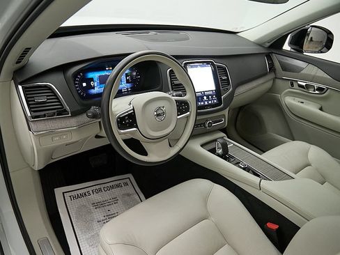 Certified 2023 Volvo XC90 T8 Plus w/ Protection Package Premier AWD/4WD image 12