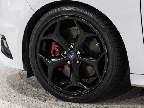 Used 2017 Ford Focus ST FWD image 53