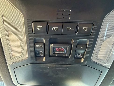 Used 2019 Toyota RAV4 XSE w/ XSE Weather Package image 26