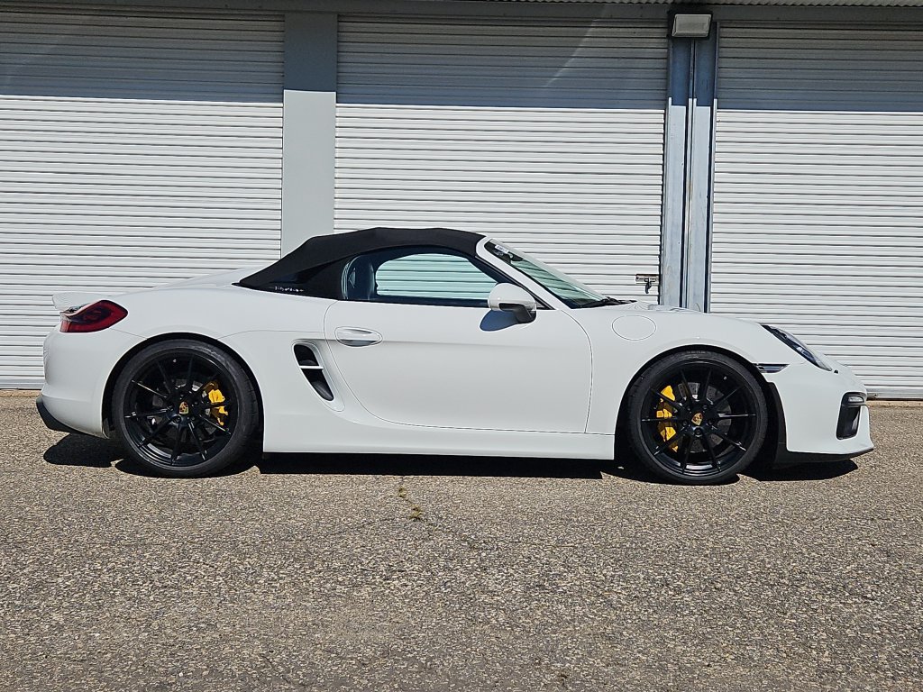 Certified 2016 Porsche Boxster Spyder RWD image 8