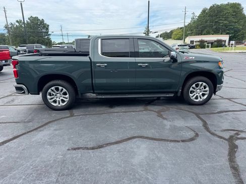 Certified 2025 Chevrolet Silverado 1500 LTZ AWD/4WD image 8