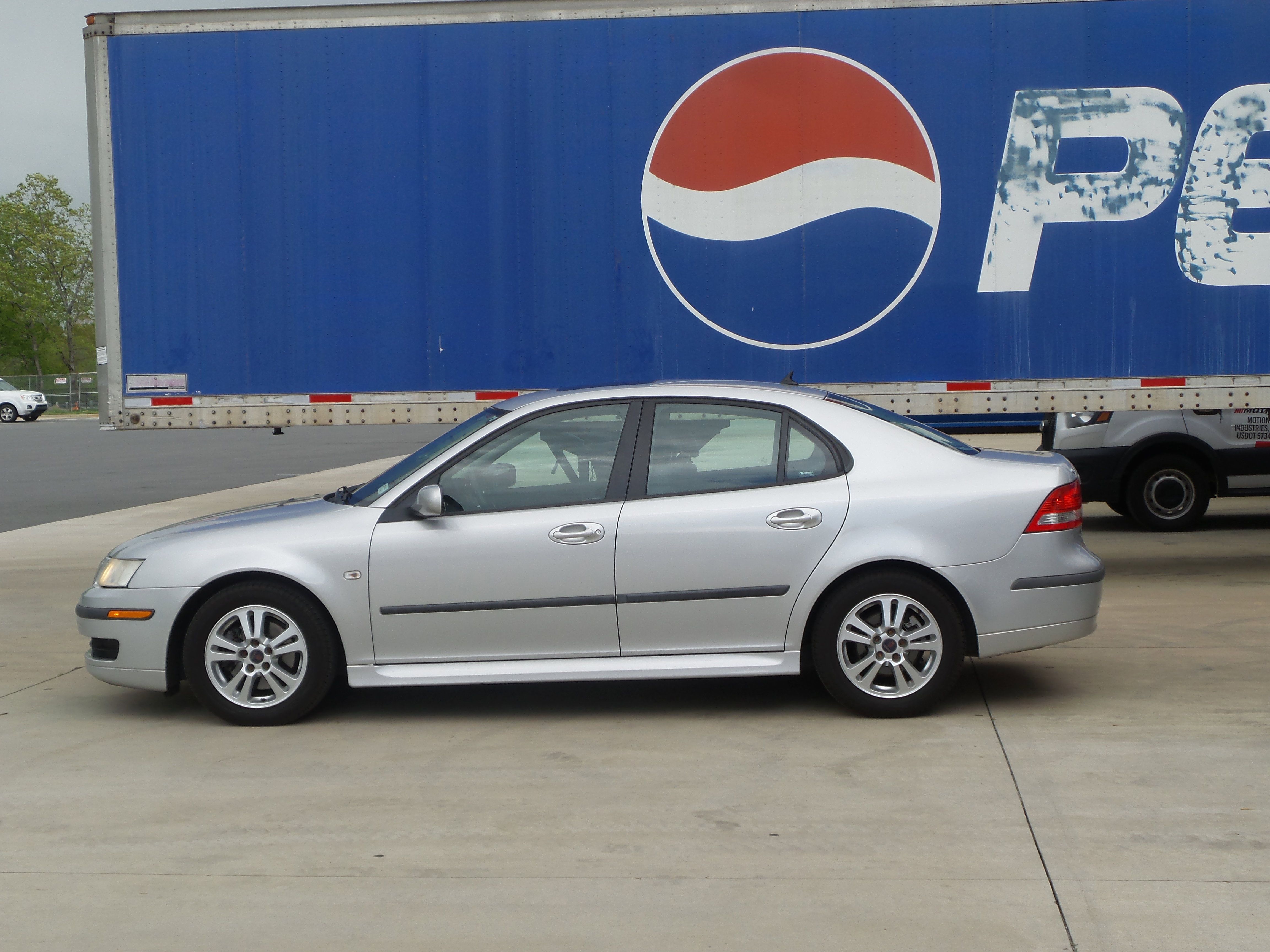 Used 2007 Saab 9-3 2.0T FWD image 4