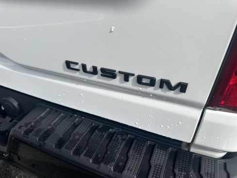 Used 2024 Chevrolet Silverado 2500 Custom w/ Custom Value Package AWD/4WD image 27