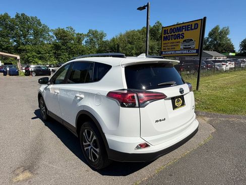 Used 2017 Toyota RAV4 LE w/ All Weather Liner Package AWD/4WD image 7