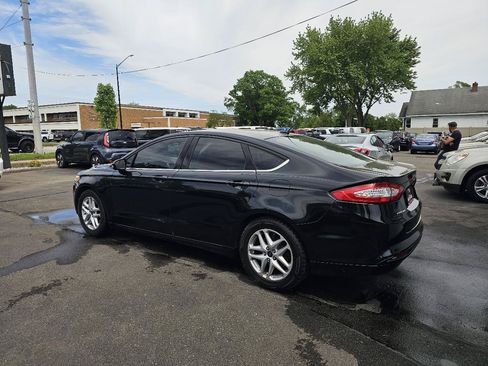 Used 2014 Ford Fusion SE FWD image 7