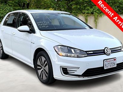 Used 2019 Volkswagen e-Golf SE w/ Driver Assistance Package