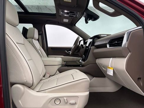 New 2026 GMC Yukon Denali w/ Denali Reserve Package image 39