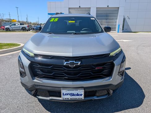 Used 2025 Chevrolet Equinox RS w/ Safety and Technology Package image 8