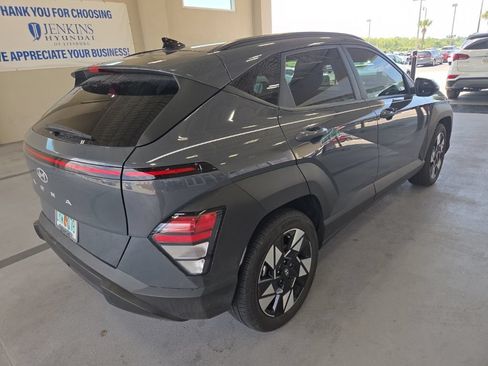 Certified 2024 Hyundai Kona SEL w/ Convenience Package FWD image 2