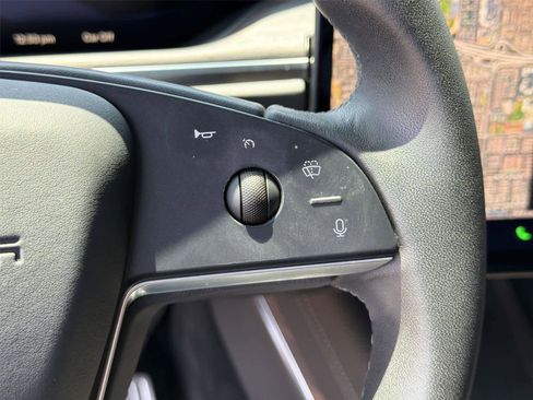 Used 2023 Tesla Model X AWD/4WD image 35