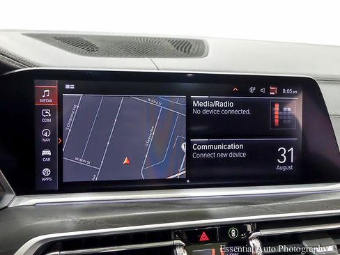 Used 2020 BMW X7 xDrive40i w/ M Sport Package AWD/4WD image 23