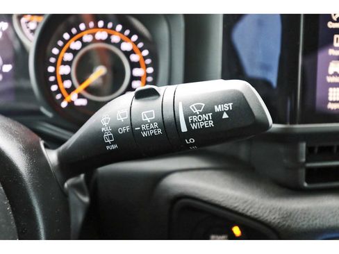 Used 2025 Jeep Wrangler Unlimited Sport AWD/4WD image 18