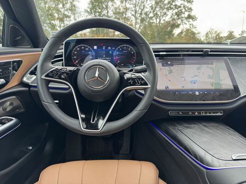 Certified 2025 Mercedes-Benz E 350 Sedan image 18