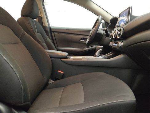 Used 2025 Nissan Sentra SV w/ All-Weather Package FWD image 21
