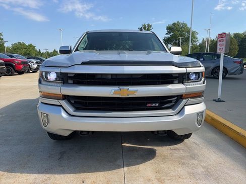 Used 2017 Chevrolet Silverado 1500 LT w/ True North Edition AWD/4WD image 2