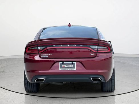 Used 2017 Dodge Charger R/T RWD image 5