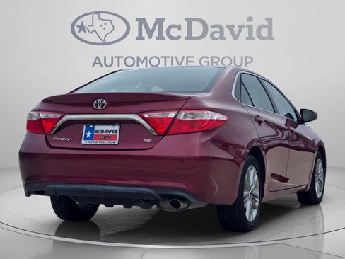 Used 2015 Toyota Camry SE FWD image 6