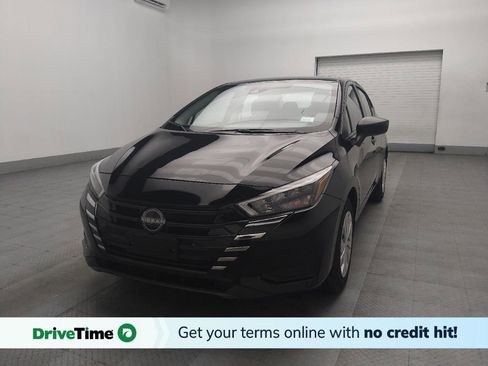 Used 2025 Nissan Versa S w/ Trunk Package image 1