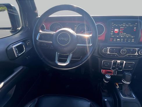 Used 2021 Jeep Gladiator Rubicon AWD/4WD image 6