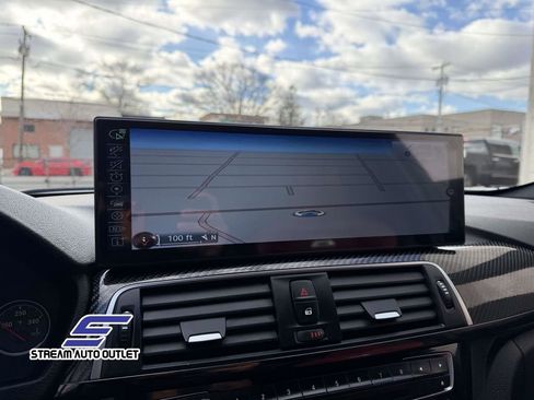 Used 2016 BMW M3 w/ Executive Package image 46