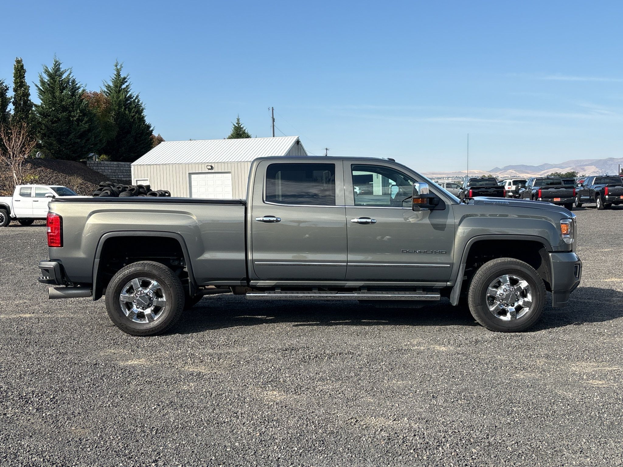 Used 2018 GMC Sierra 3500 Denali w/ Duramax Plus Package AWD/4WD image 13