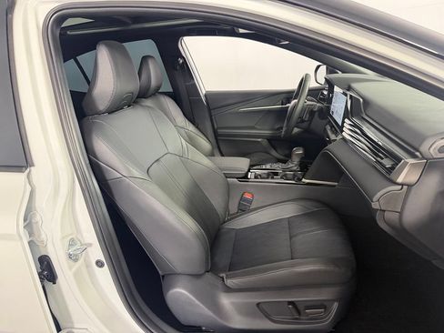 Used 2026 Toyota Camry XSE FWD image 29