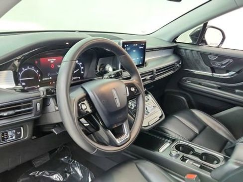 Used 2022 Lincoln Corsair FWD image 18
