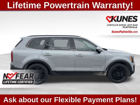 Used 2022 Kia Telluride SX w/ Nightfall Edition Package image 3