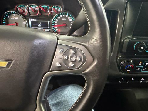 Used 2016 Chevrolet Silverado 2500 LT w/ LT Convenience Package image 18