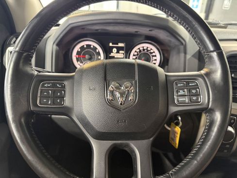 Used 2015 RAM 1500 Big Horn AWD/4WD image 9