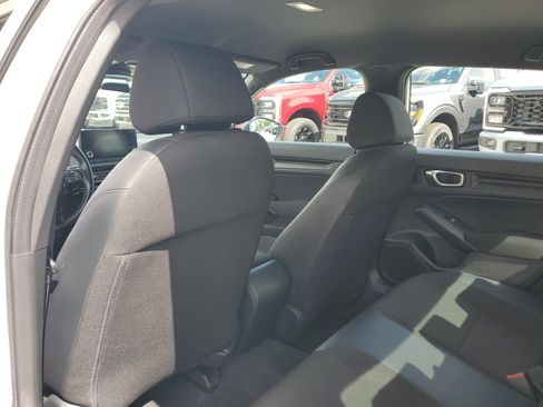 Used 2023 Honda Civic Sport image 18