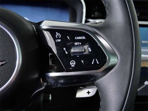 Used 2026 Jaguar F-PACE R-Dynamic S image 24