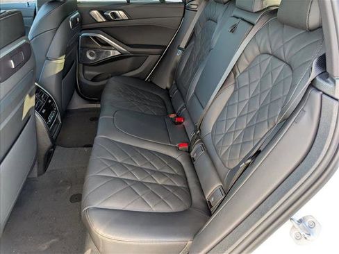 New 2026 BMW X6 M60i image 16