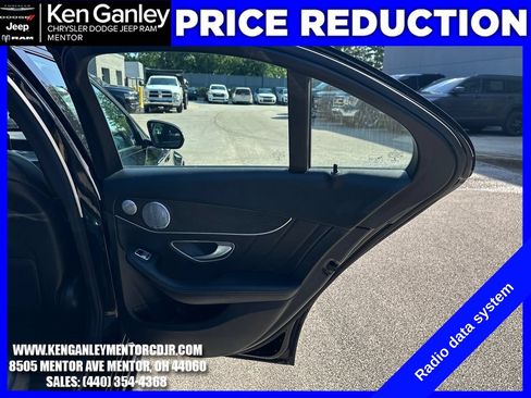Used 2019 Mercedes-Benz C 300 4MATIC Sedan image 23