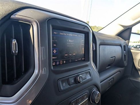 Used 2024 Chevrolet Silverado 1500 Custom Trail Boss image 19