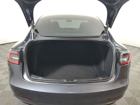 Used 2023 Tesla Model 3 Standard Range image 7