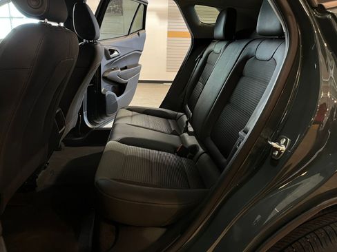 Used 2025 Chevrolet Trax LT image 24