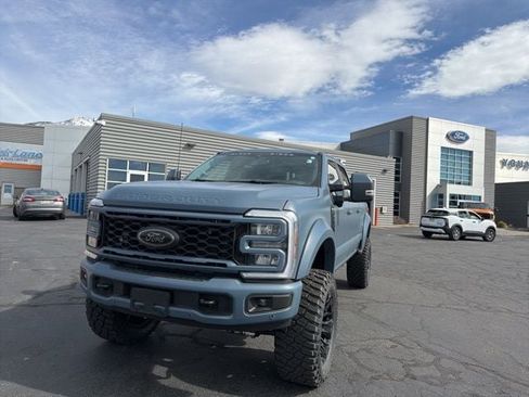 New 2026 Ford F250 Lariat w/ Black Appearance Package image 2