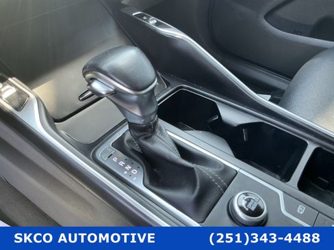 Used 2022 Kia Sorento S FWD image 22
