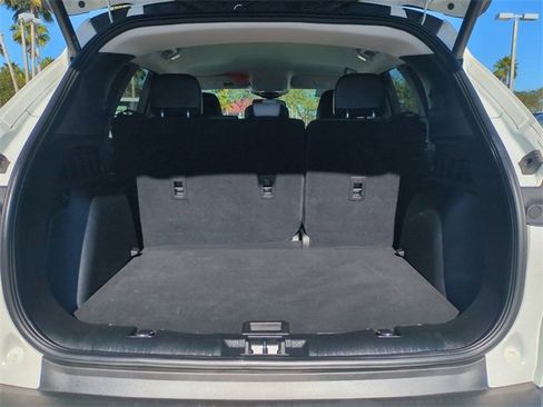 Used 2023 Ford Escape SE image 13